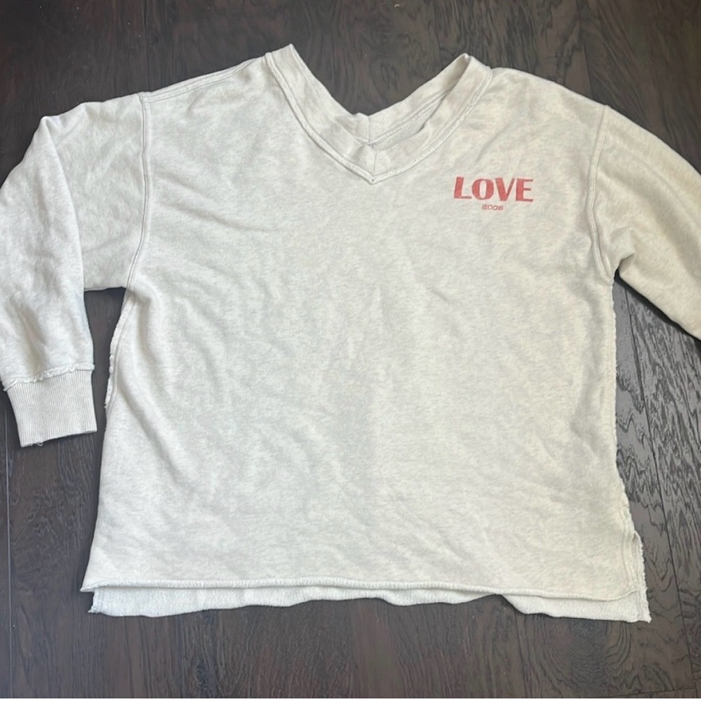 Aerie Womens S Oversized V-Neck Sweatshirt "Love This Moment"